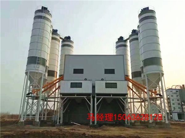 在使用初期，混凝土攪拌站有什么注意事項(xiàng)？